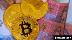 Уряд України будує інфраструктуру для майнінгу криптовалют і планує ухвалити закон для регуляції цього сектору з привабливими податковими ставками для компаній. Проте ця новітня технологія створює виклики через величезні енерговитрати і ризики розвитку корупції – Foreign Policy